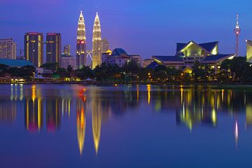 Kuala Lumpur Skyline van Jan van Dasler