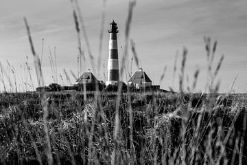 Vuurtoren Westerheversand zwart-wit van Frank Herrmann