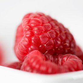 Sweet fruit - Raspberry by Erich Krätschmer