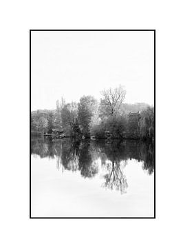 Un reflet en filigrane dans l'eau de la nature sur Schwarzkopf-Photoart