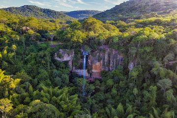 Salto Suizo is de hoogste waterval in Paraguay. van Jan Schneckenhaus