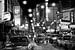 Rush-Straße in der Nacht Chicago 1983 von Timeview Vintage Images