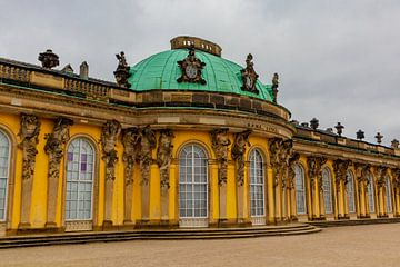 Bezoek aan het prachtige park van het Paleis van Sanssouci van Oliver Hlavaty