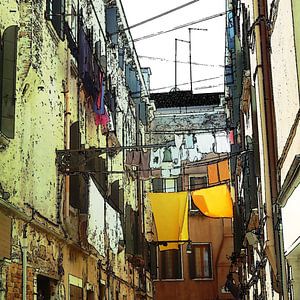wasgoed aan de lijn tussen huizen  in Venetië, Italië