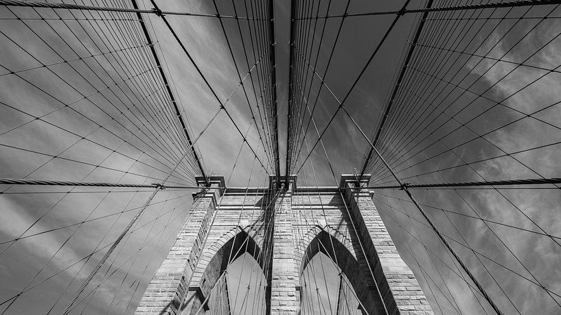 Spaziergangs über die symbolträchtige Brooklyn Bridge von Karsten Rahn