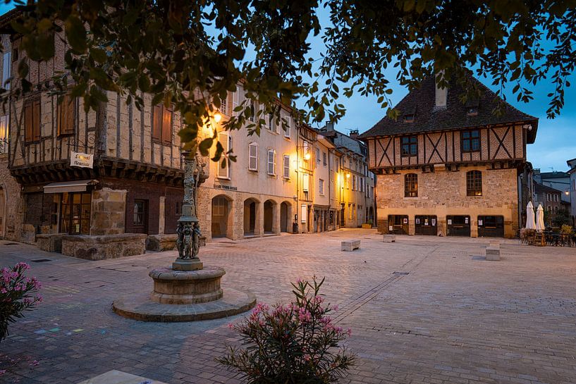 Cityscape Saint-Céré by Manuuu