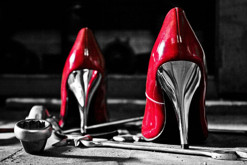 In the garage by Norbert Sülzner