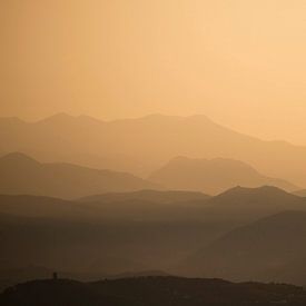 Zonsopkomst in de bergen van Andalusia van ArtelierGerdah