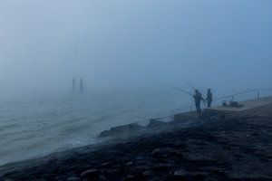 Fischer im Nebel.