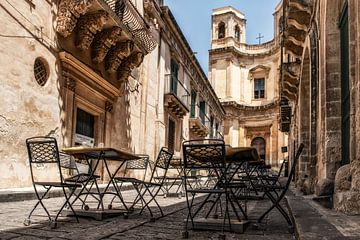 Sfeervol Noto Sicilië, Italië. van Ron van der Stappen