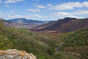 Fluss durch den Canyon in Südafrika