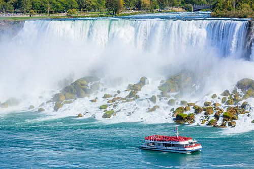 De Hornblower bij de Niagara Watervallen