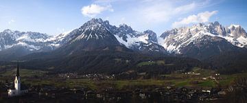 Wilder Kaiser Oostenrijk | landschap | bergen | Fotobehang van Laura Dijkslag