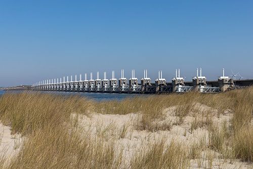 Sturmflutwehr Ostschelde in Zeeland von Rien Buiter