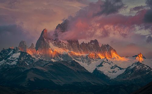 Sunrise Smoking by Lydia Jacobs