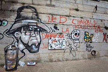 Graffiti in Lyon, Frankrijk van Kees van Dun