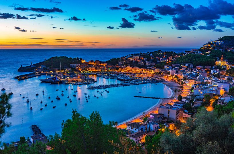 Port de Soller auf Mallorca, Balearische Inseln, Spanien Mittelmeer von Alex Winter