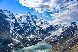 Grossglockner mountain in Austria during springtime by Sjoerd van der Wal Photography