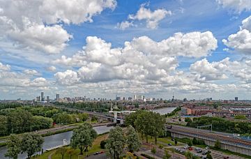Big City / Rotterdam / Van Nelle by Rob de Voogd / zzapback