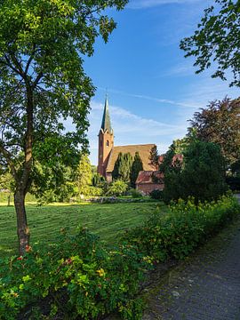 Uitzicht op de St Clement's St Catherine's kerk in Seedorf am Sc