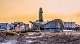 Theepot en vuurtoren van Oliver Hey