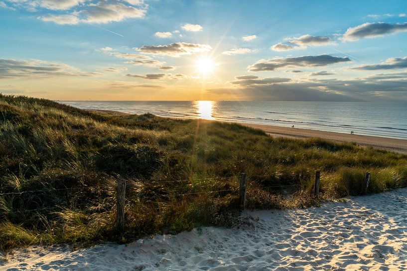 Beach of Noordwijk by Jeanette van Starkenburg