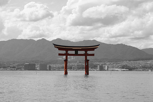 Japanse rode Tori Gate (zwart/wit)