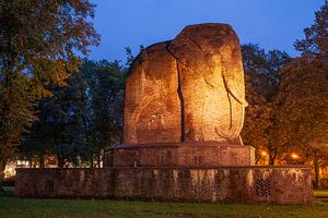Antikonolialdenkmal Elefant im Nelson-Mandela Park