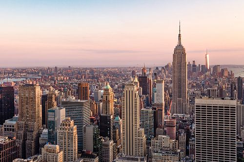 New York zonsondergang van Thea.Photo