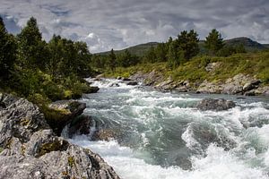 wütendes Wasser