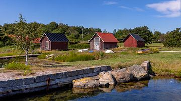 Bootshäuser an der schwedischen Küste, Schweden