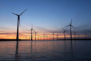 Sonnenuntergang Windpark Krammer mit Windrädern
