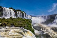 Uitzicht op de Iguazú watervallen