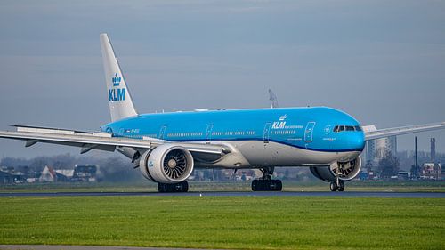 KLM Boeing 777-300 passagiersvliegtuig.