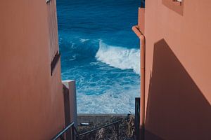 Doorkijkje aan zee op Madeira