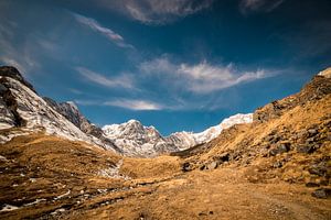 Aan de voet van Annapurna Basecamp van Ellis Peeters