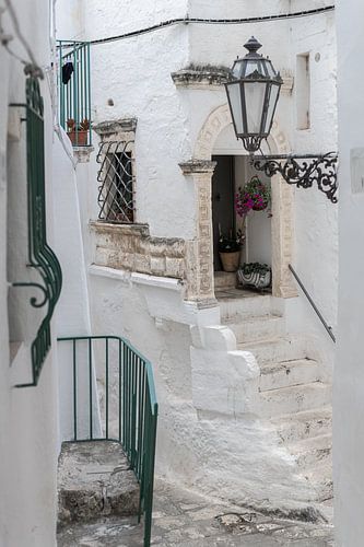 Smalle kronkelende straat