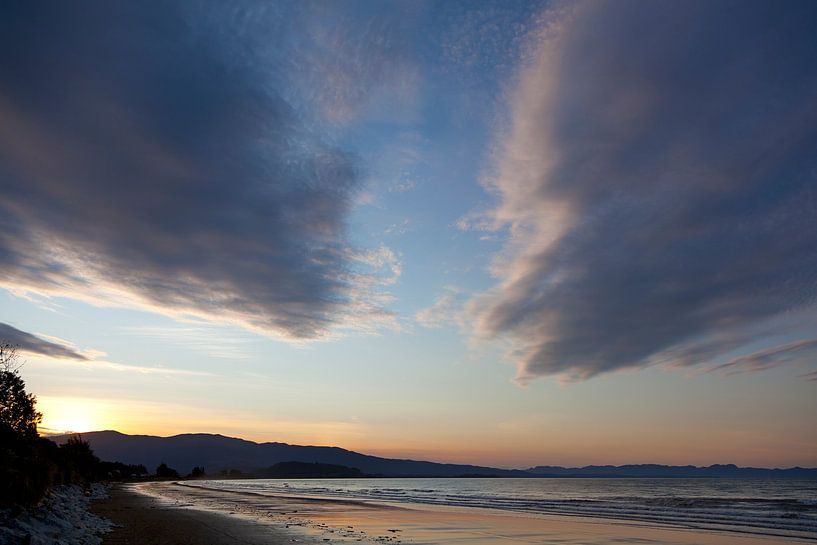 Sunset on the Marlborough Sounds coast by Frans Rombout