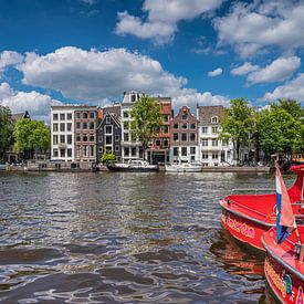 Mooie zomerdag aan de Amstel in Amsterdam van Jeroen de Jongh