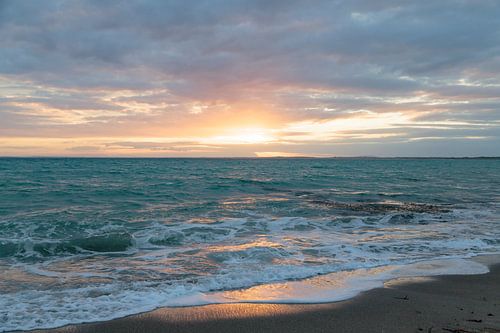 Zeegezicht Ierse kust , zonsondergang