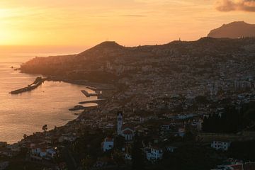 Coucher de soleil de Madère Funchal sur Jean Claude Castor