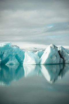Icebergs floating  in the Jokulsalon glacier lagoon in Iceland