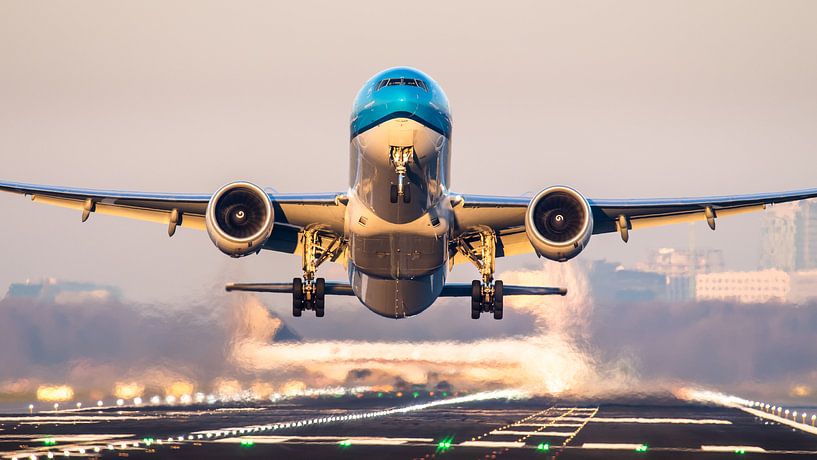 KLM 777 take-off vanaf Schiphol van Dennis Janssen