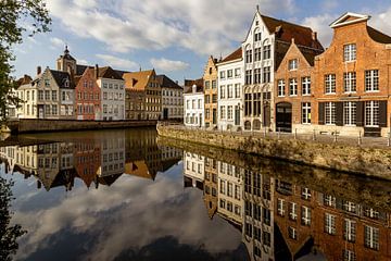 Canal mirroire Bruges sur Adelheid Smitt