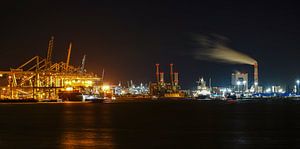 Maasvlakte Rotterdam. van Jaap van den Berg