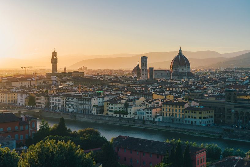 Florence by Hello Pompoyo