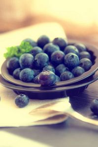 Heidelbeeren im Schälchen