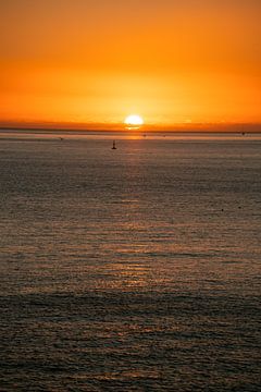 Coucher de soleil sur la mer sur Leo Schindzielorz