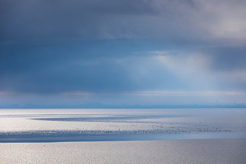 L'air menaçant au-dessus de la mer des Wadden par Anja Brouwer Fotografie