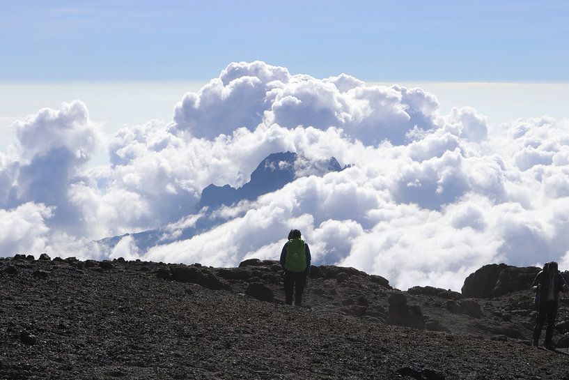 Boven De Wolken von Arno Snellenberg